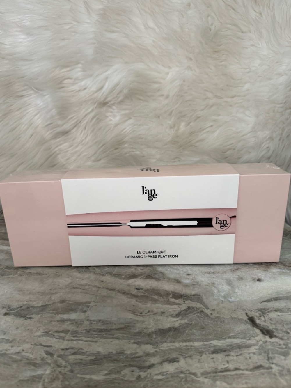 Lange Ceramic 1-Pass Flat Iron in Blush Pink and White